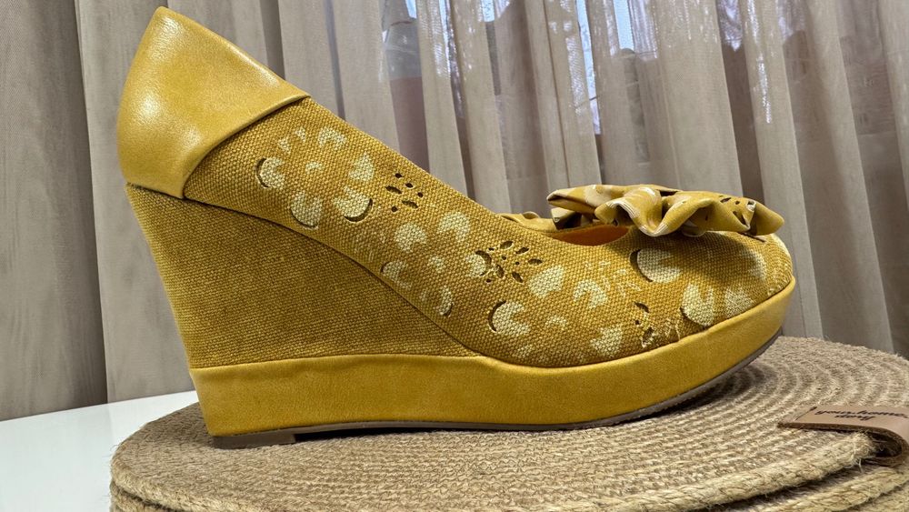 Туфли к праздникам