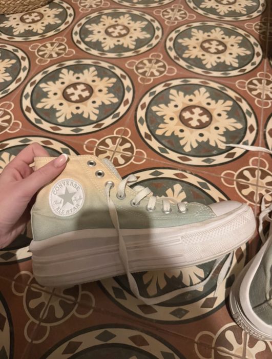 Teniși Converse mărimea 39