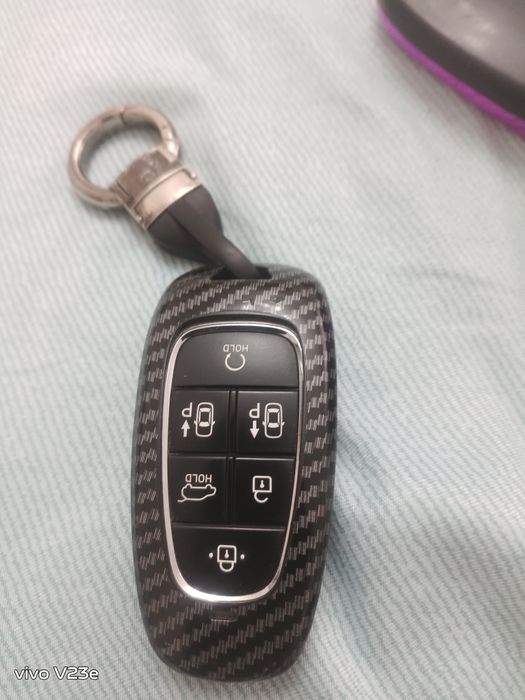 Электроключ от машины hyundai