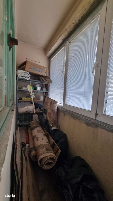 Sala Palatului // vedere spate // balcon
