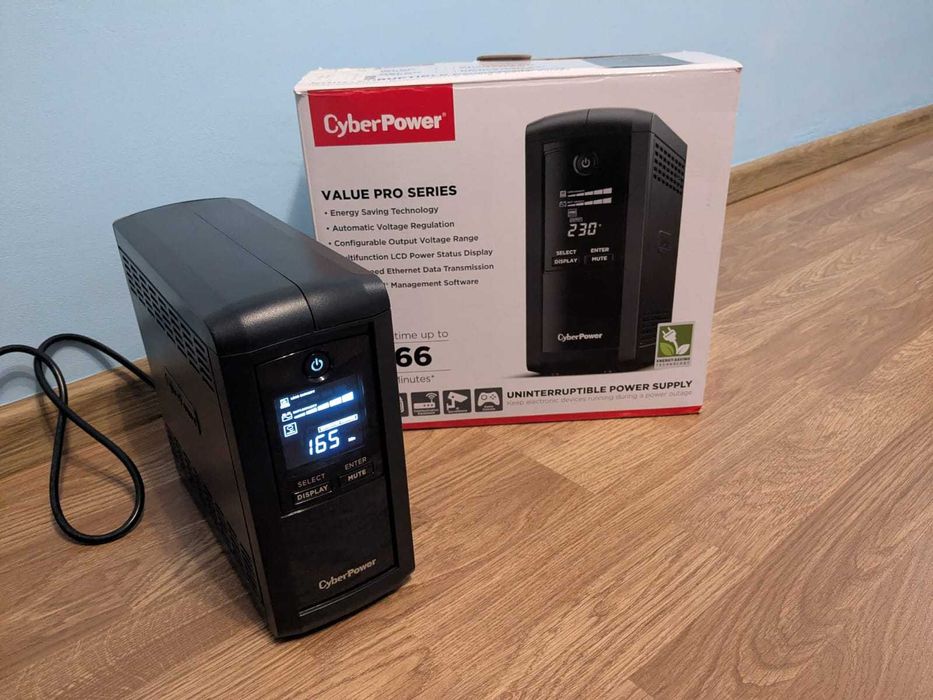 UPS CyberPower VP1000ELCD 1000VA Garantie Expira la 19 Sep 2028