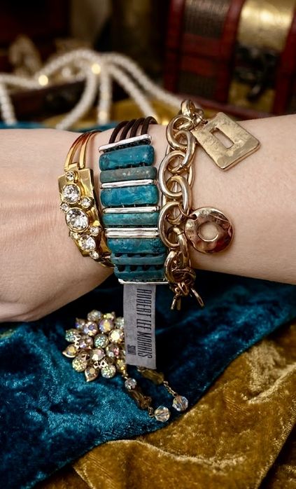 Винтажная бижутерия браслеты