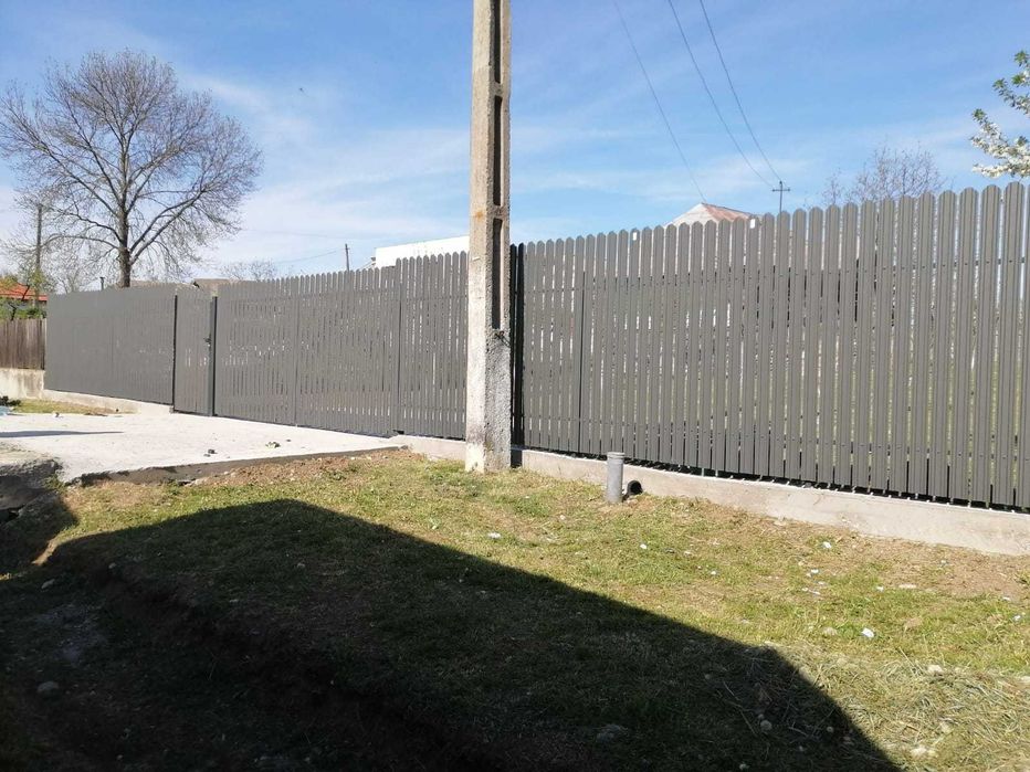 Garduri din sipca metalica si porti de diferite modele si dimensiuni