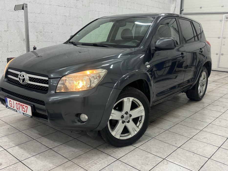 Toyota Rav 4 D-cat 4x4 (blocant buton) 177 hp