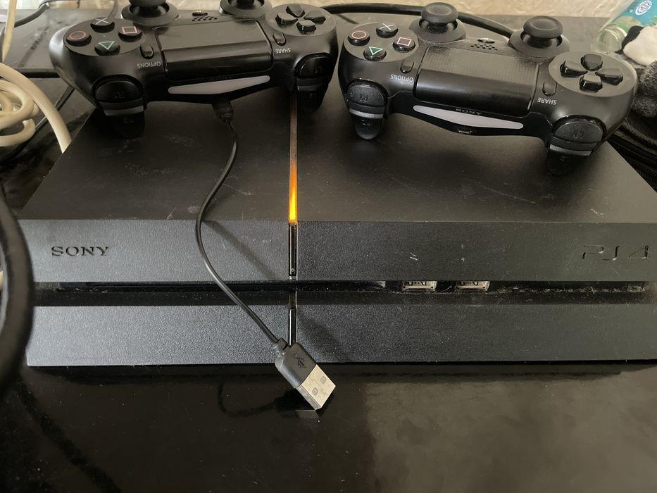 Сони Поейстейшен 4 1трбайт