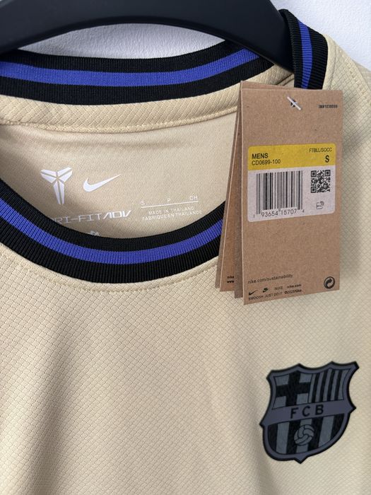 Tricou S FC Barcelona Nou Nepurtat Crem Bej Maro