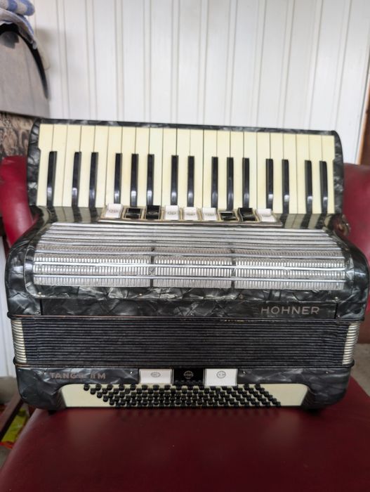 Acordeon Hohner Tango II