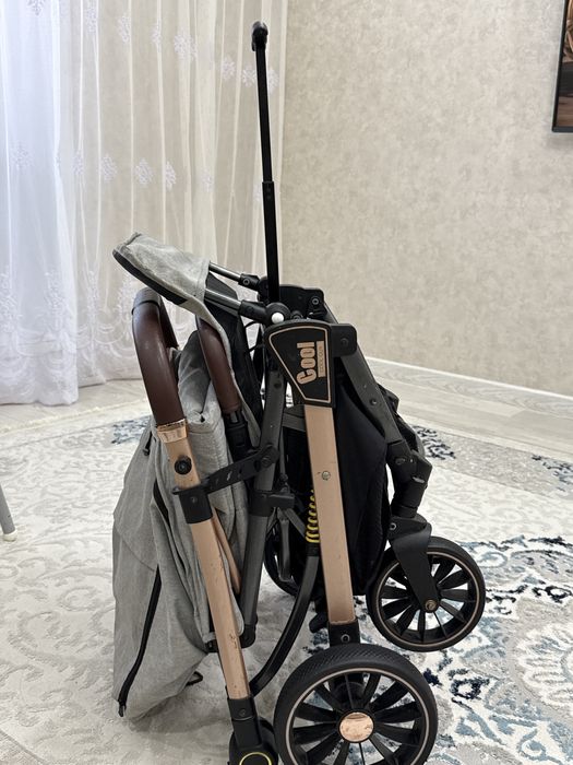 Коляска десткая складная