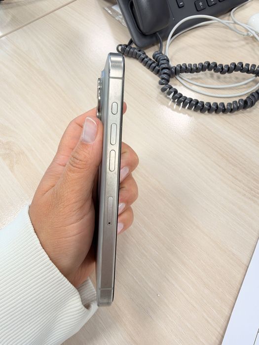 Iphone 15 pro 128 gb