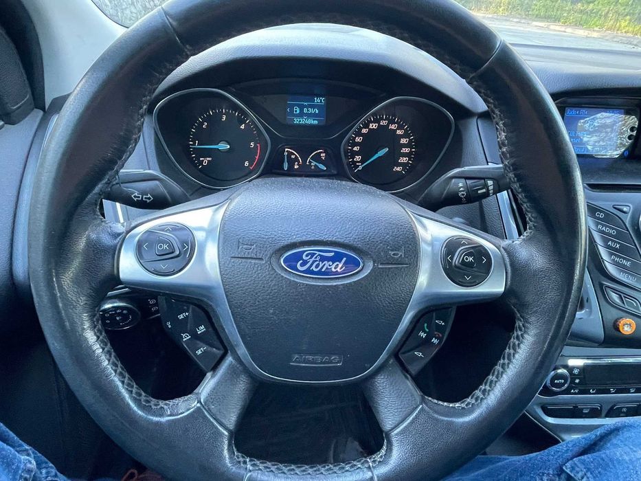 FORD Focus 2011 — imagine 3
