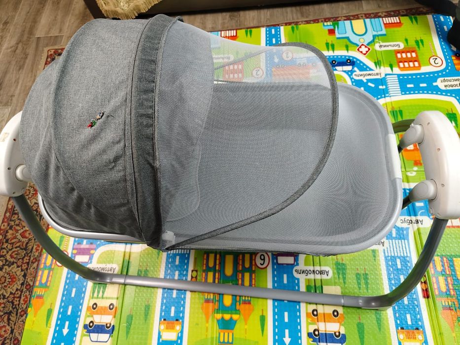 Кровать-качалка детская