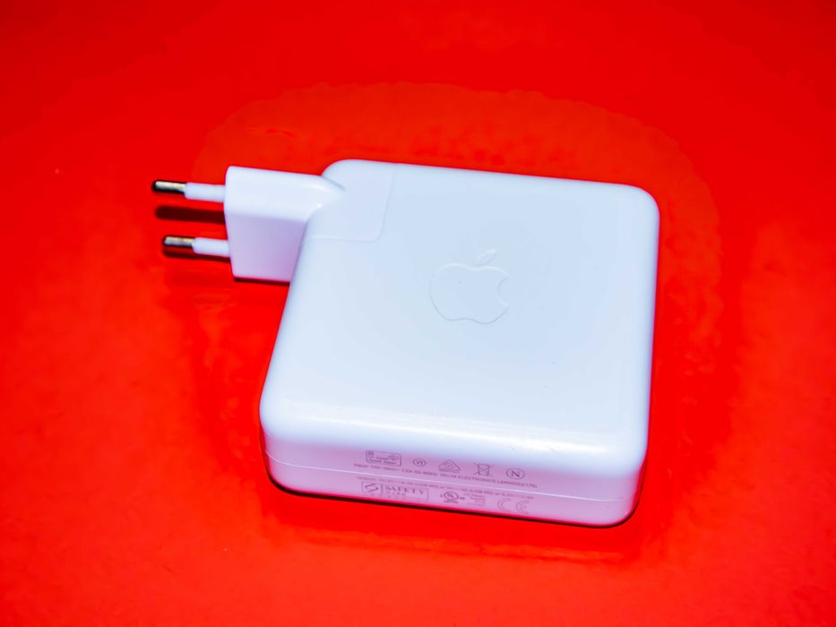 Оригинален Apple 87W USB-C захранващ адаптер A1719 за Macbook, iPad