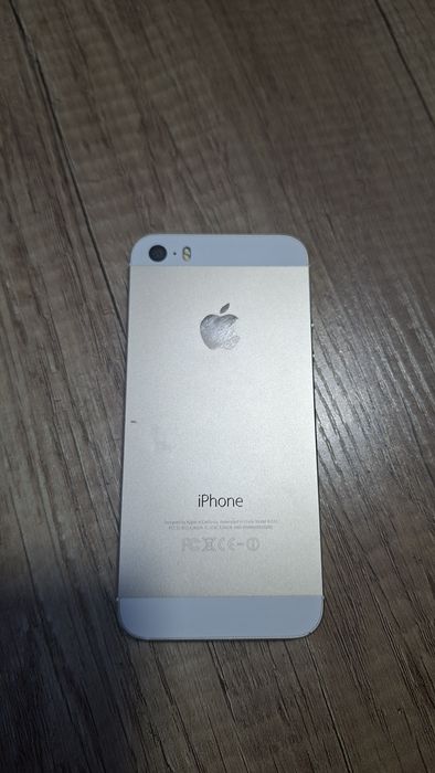 Apple Iphone  5S