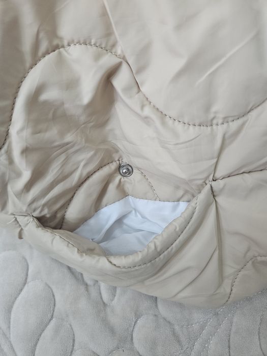 Продам куртку осень-весна