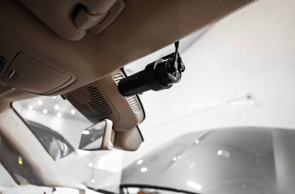 Установка видеорегистраторов