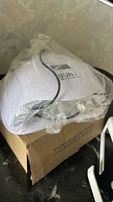 продам маникюрный оборудование