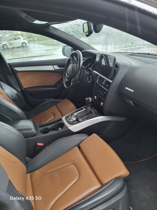 Vând Audi A5 2016
