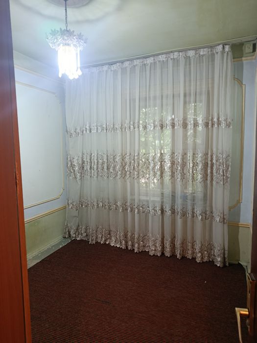 Uy sotiladi 1etaj 2xonalik 4etajlik dom Algaritom 31