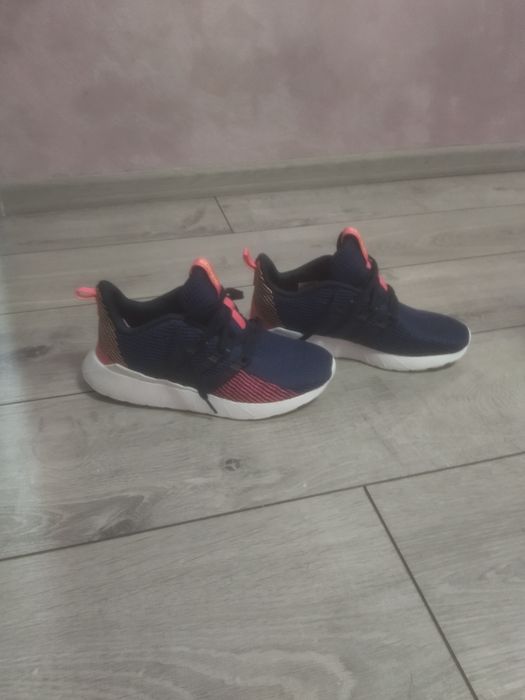 Дамски маратонки Адидас