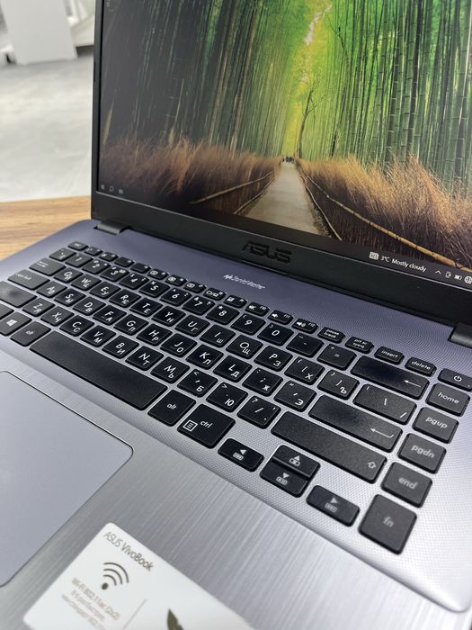 Ноутбук Asus Vivobook