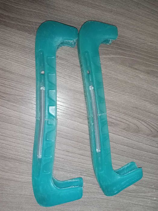 Фигурные коньки почти даром