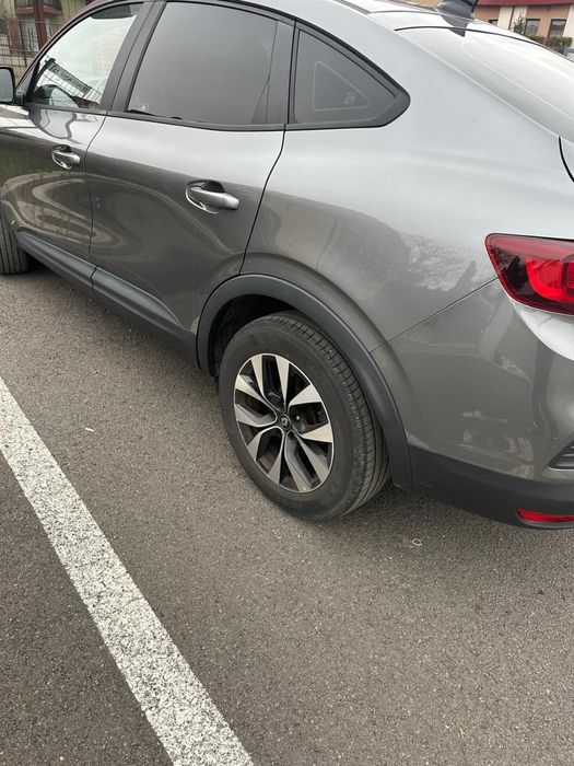 Vând Renault Arkana