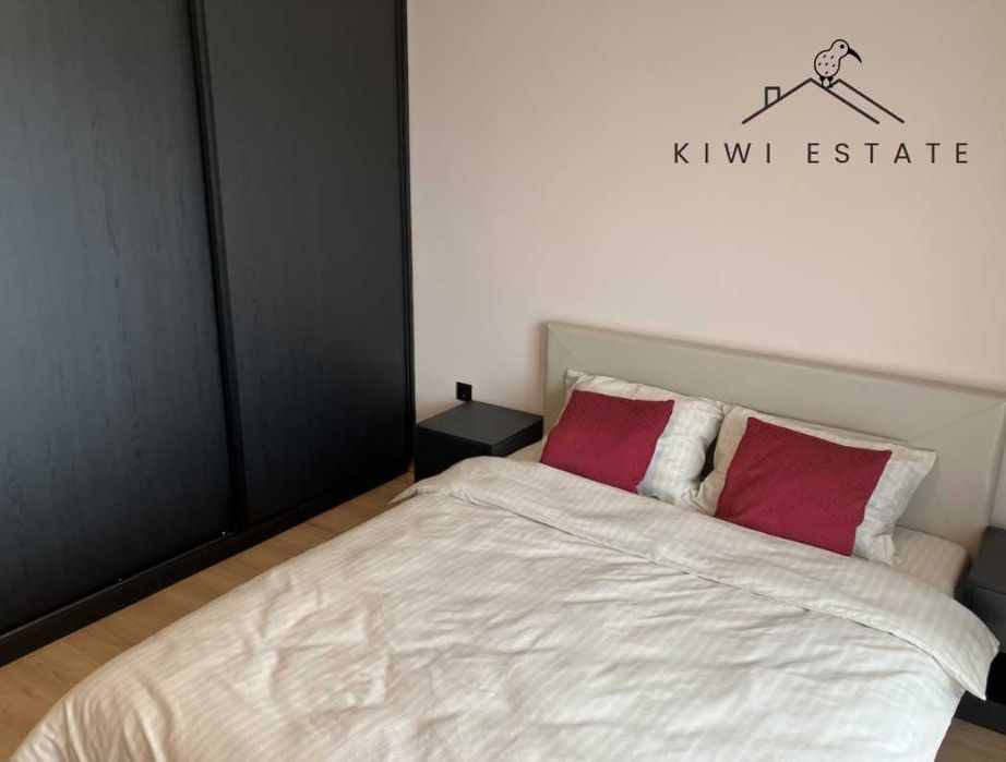 Дава се под наем Едностаен апартамент в София, Изгрев - 68 кв.м за 499 € - Снимка #2