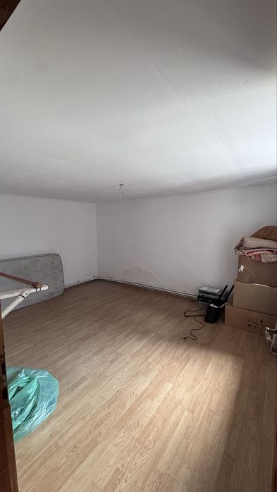 Casa Romanesti, Craiova, 3 camere, sala, baie, bucatarie