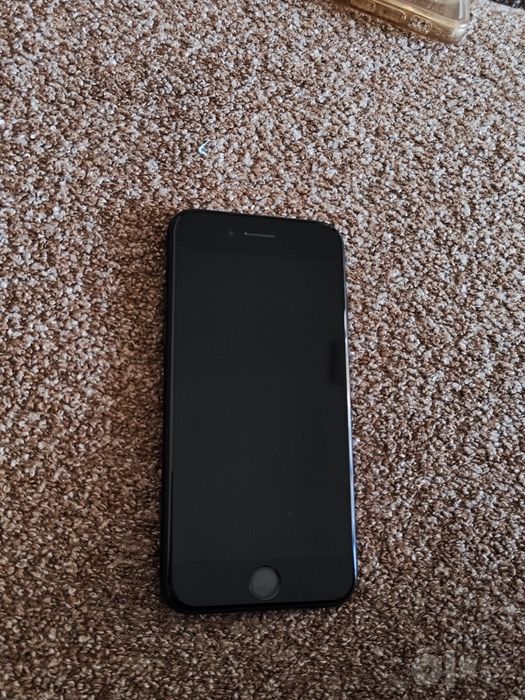 Iphone SE 64 Гб в хорошем состоянии. Все функции работают отлично.