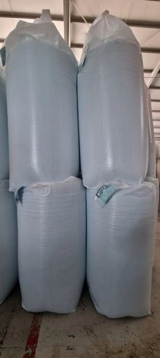 Ingrasaminte complexe uree