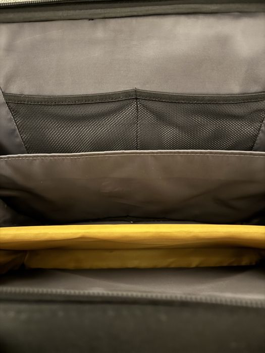 Geanta de laptop Case Logic neagra