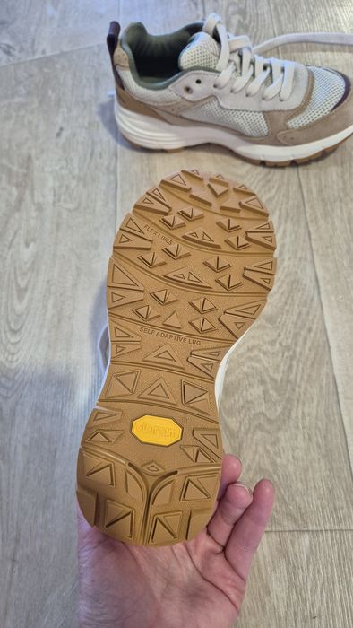 Кроссовки замшевые Zara