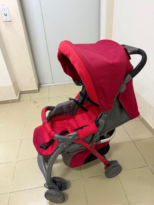 Продается коляска chicco