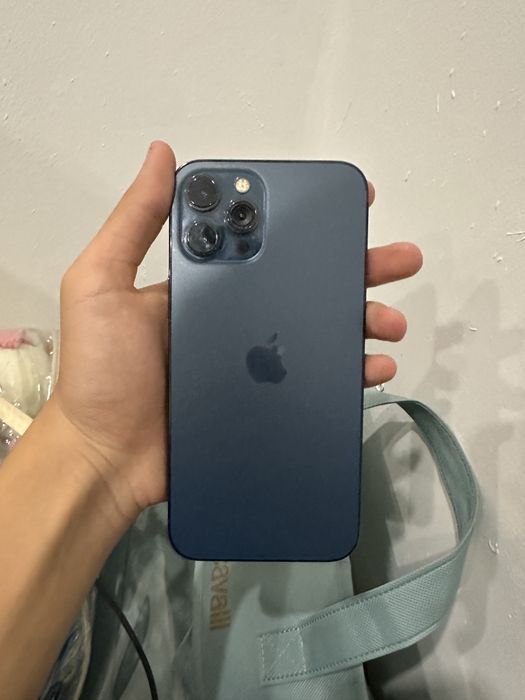 Продам,Iphone 12 PRO MAX