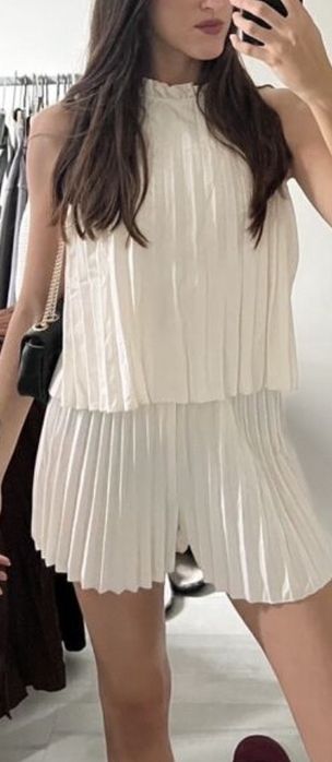 Два модела гащеризони