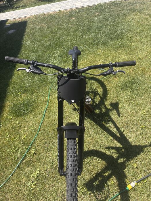 [URGENT]  Bicicleta DH MTB Mondraker Summum 2024