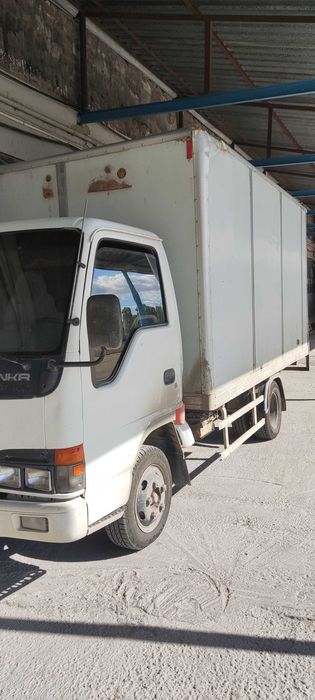 Продам Isuzu nkr