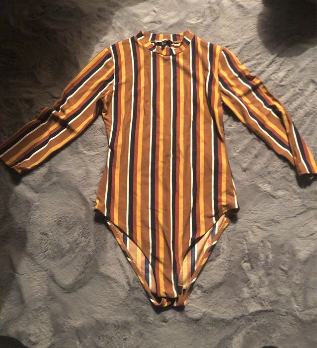 Боди лонгслив Jennyfer