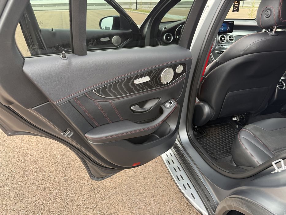 Mercedes GLC 43 AMG 2021 78.000km 390CP