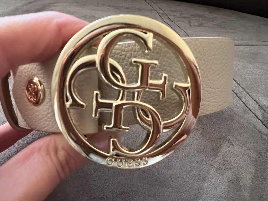 Оригинален колан Guess