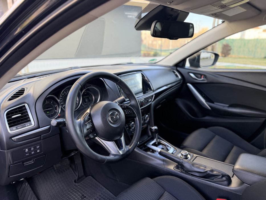Mazda 6 Limuzina 2.2 Diesel Automata Apple Car Play