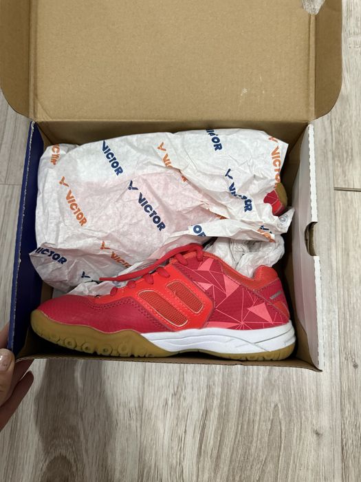 Кроссовки для бадминтона Виктор (victor)