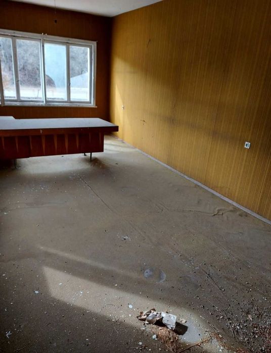 Продава се Промишлена сграда в с. Трекляно, Област Кюстендил - 238 кв.м за 72 €/кв.м - Снимка #5