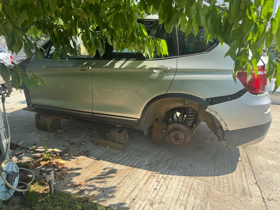 Dezmembrez bmw x3 f25 20d 184cp