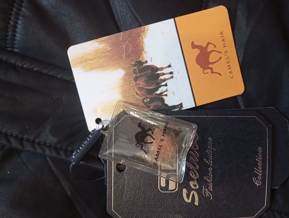 Продам теплую куртку,оригинал