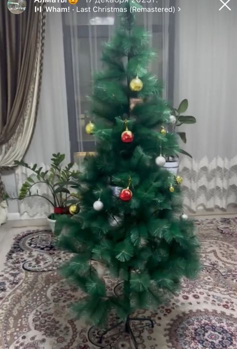 Новогодняя ёлкааа