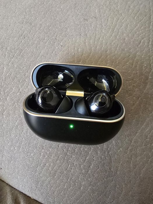 HUAWEI FreeBuds Pro 4