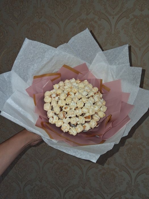 Букет из попкорна