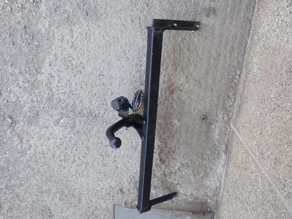 Теглич за Seat Ibiza и Seat Vario комби, VW Polo хечбек и комби