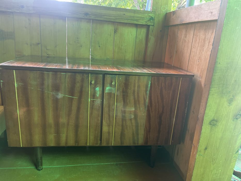 Продаю батареи комод телевизор связи